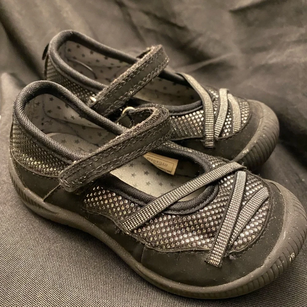 OshKosh‎ B’Gosh-Toddler Black Shoes-Size:5